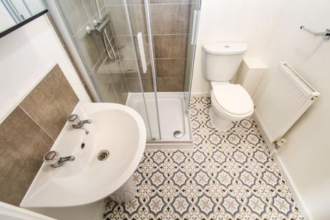 19 Grimthorpe Terrace, Leeds, LS6 3JS