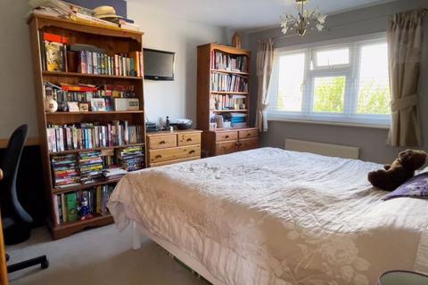 3 bedroom semi-detached house for sale - Felpham, West Sussex