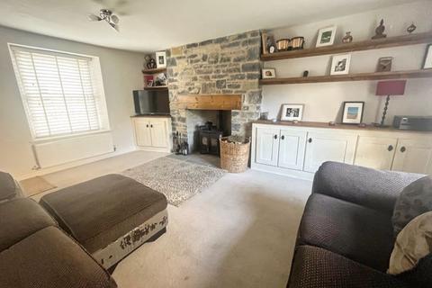 3 bedroom cottage for sale - 12 Wine Street, Llantwit Major, The Vale of Glamorgan CF61 1RZ