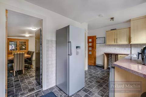 43 Byron Road, South Croydon, CR2 8DZ