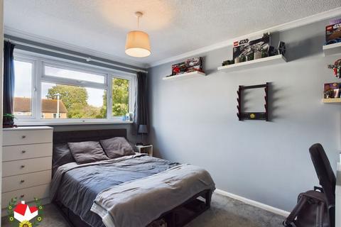 5 Filbert Close, Abbeydale, Gloucester, GL4 5EX