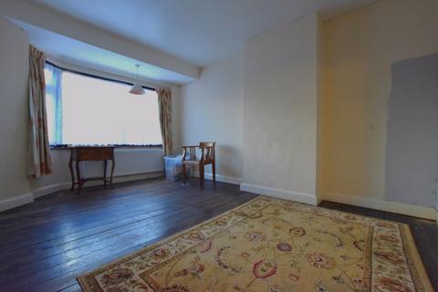 3 bedroom semi-detached house for sale, Hooking Green, North Harrow