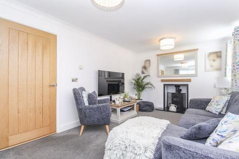 3 bedroom detached house to rent - Longmeadow Drive, Bedford MK45