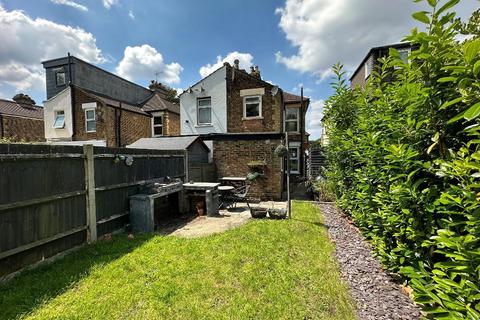 73a Chelsham Road, South Croydon, CR2 6HZ