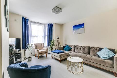 1 bedroom maisonette for sale, Chelsham Road, South Croydon, Surrey, CR2 6HZ