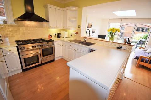 3 bedroom semi-detached house for sale, Latimer Road, St Helens, Isle of Wight, PO33 1TW