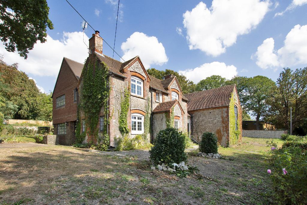 Chart Road, Chart Sutton, Kent, ME17 3RF 5 bed detached house for sale £1,295,000
