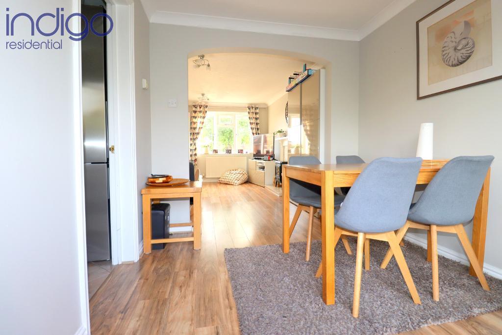 Whitwell Close, Luton, Beds, LU3 4BS 3 bed house for sale £300,000