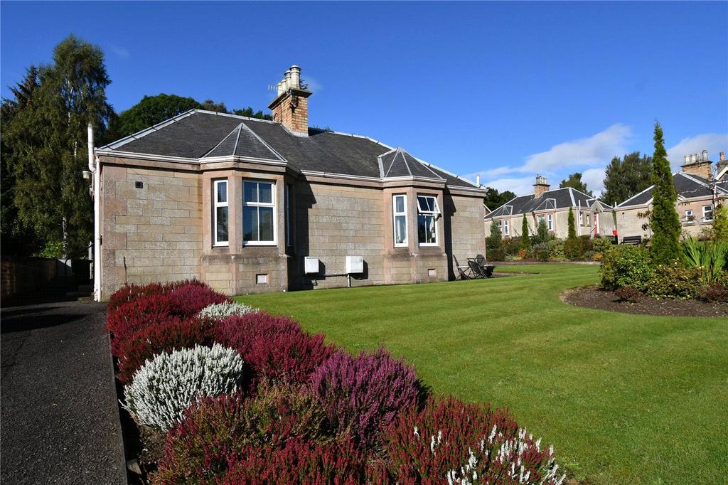 Douglas Cottages