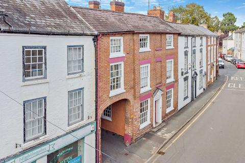 4 bedroom terraced house for sale, Church Street, Leominster, Herefordshire