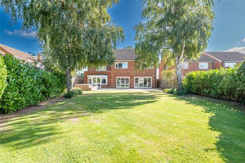 The Lodge Chapel Lane, Great Wakering, Southend-on-sea, SS3 0EH