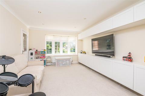 The Lodge Chapel Lane, Great Wakering, Southend-on-sea, SS3 0EH