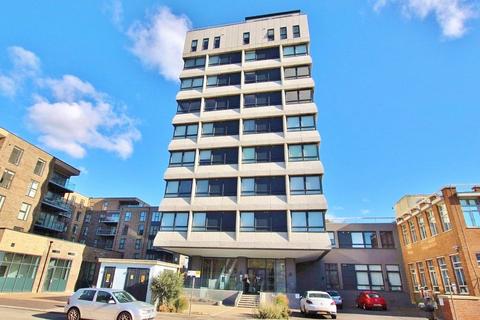 2 bedroom apartment for sale - The Causeway, Worthing, West Sussex, BN12