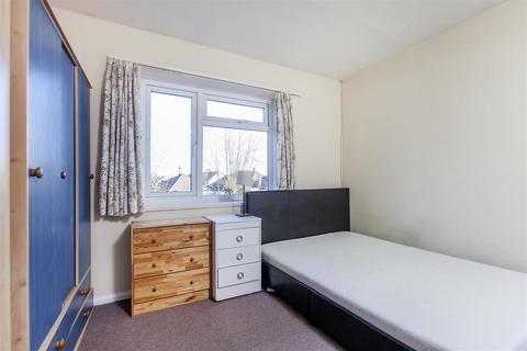 29 Deane Avenue, Ruislip, HA4 6SP