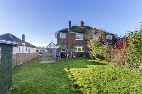 29 Deane Avenue, Ruislip, HA4 6SP