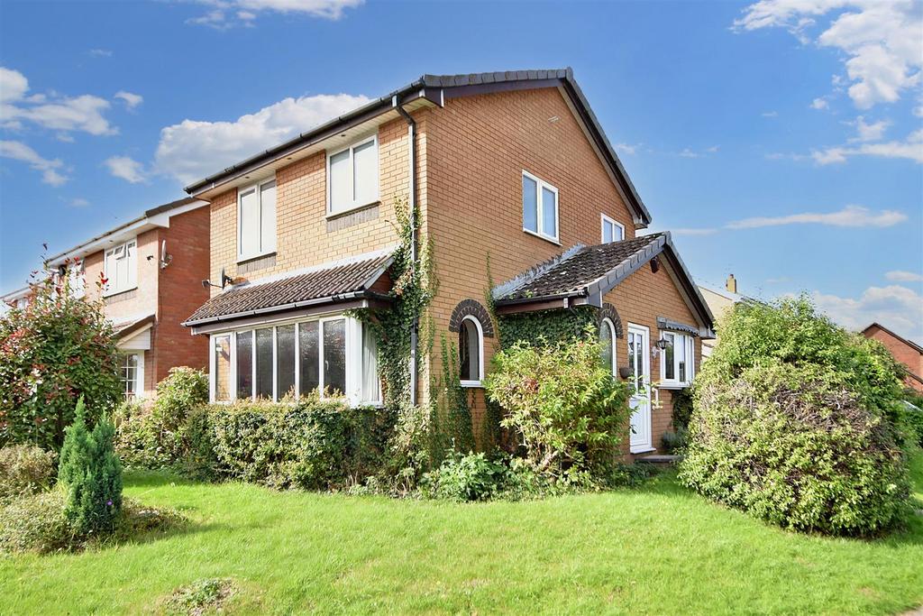 Brampton Way, Portishead 3 bed detached house £350,000