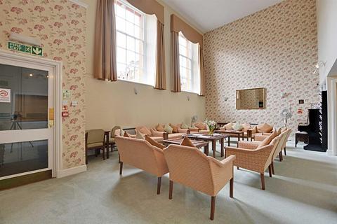 1 bedroom flat for sale, Chauncy Court, Hertford