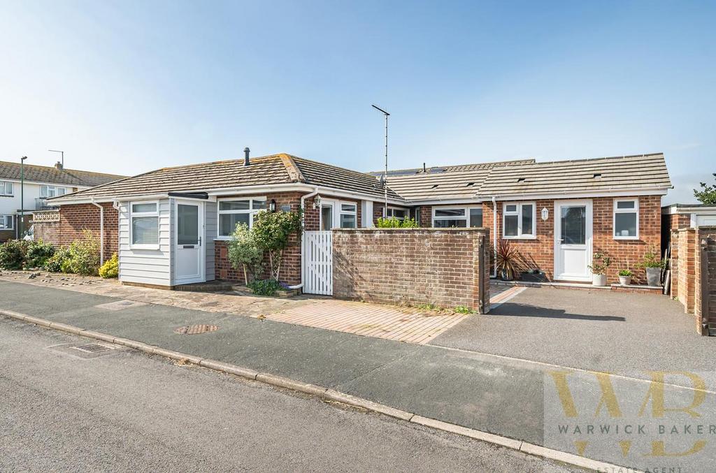 Benbow Close, ShorehamBySea 2 bed bungalow £500,000
