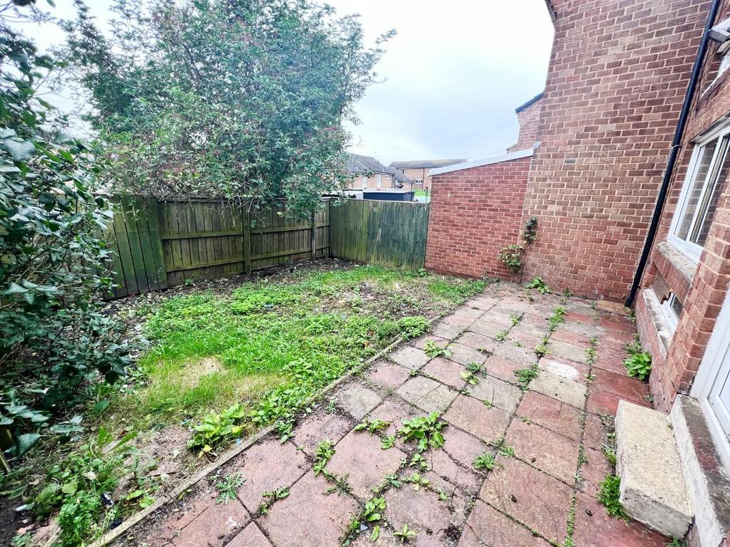 Mount Pleasant Court, Spennymoor 3 bed end of terrace house for sale