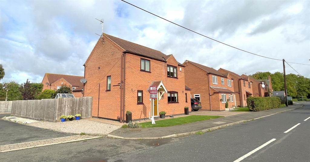 Easthorpe Road, Bottesford 3 bed detached house for sale £399,950