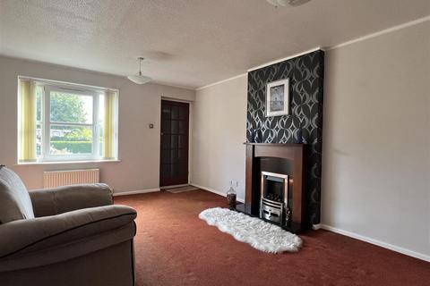 2 bedroom ground floor flat for sale, West End Court, Cayton, Scarborough