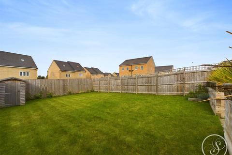 16 Blencarn Drive, Seacroft, Leeds, LS14 6ZF
