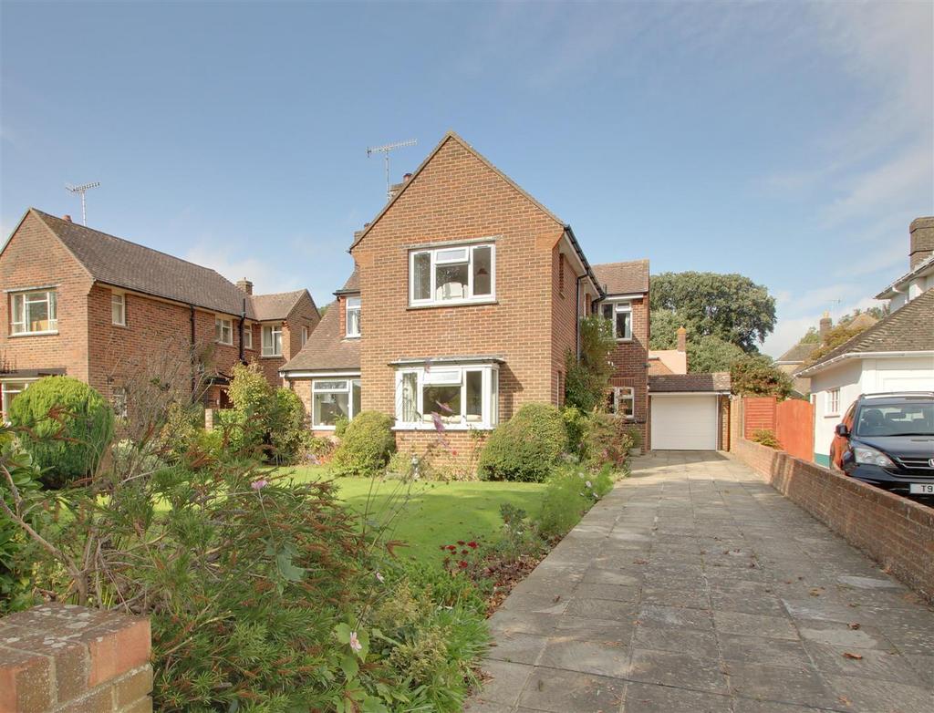 Ashurst Drive, GoringBySea, Worthing 4 bed detached house for sale