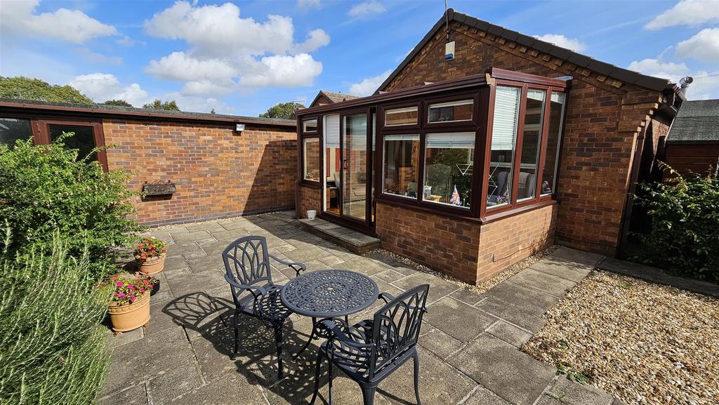Blackthorn Close, Bingham 2 bed detached bungalow for sale £239,950