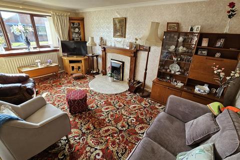 10 Blackthorn Close, Bingham, Nottingham, NG13 8UB