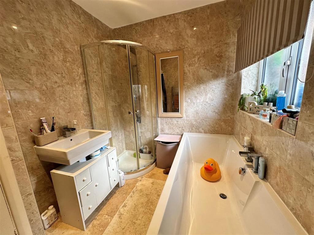 Bath 2.jpg