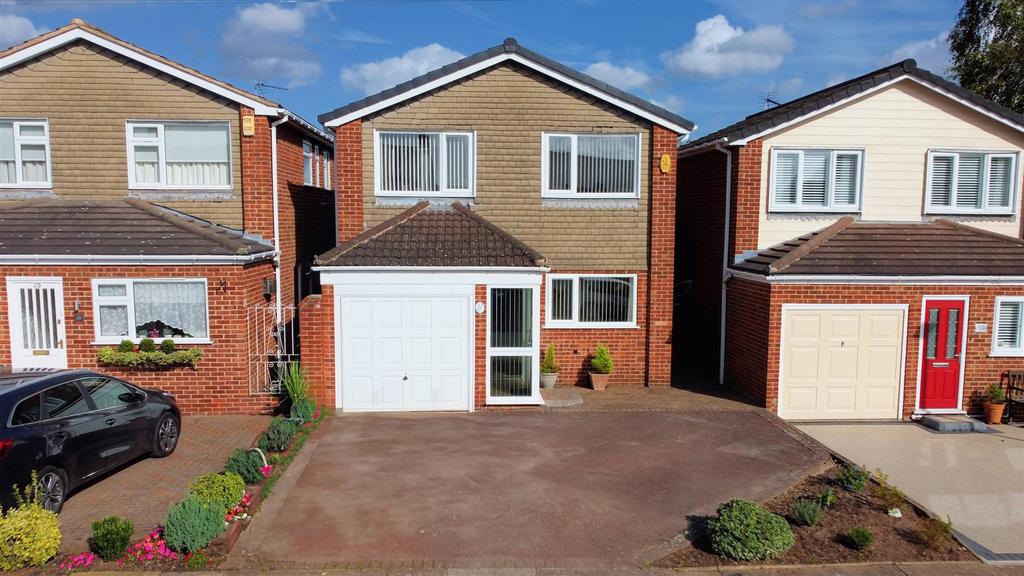 Redland Drive, Chilwell, Nottingham 4 bed detached house for sale £