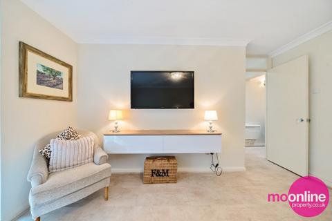 1 bedroom flat for sale, ADELAIDE ROAD , PRIMROSE HILL, LONDON, NW3