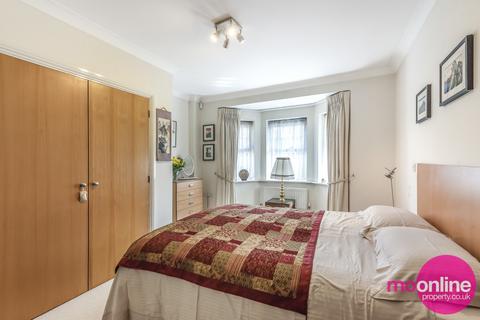 2 bedroom flat for sale, VICTORIA ROAD, MILL HILL, LONDON, NW7