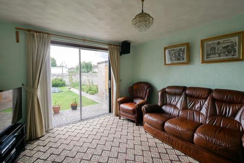 3 bedroom semi-detached house for sale - Purcell Road, Penarth