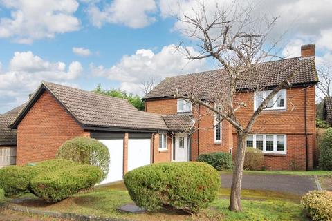 4 bedroom detached house for sale, TEN ACRES, FETCHAM, KT22