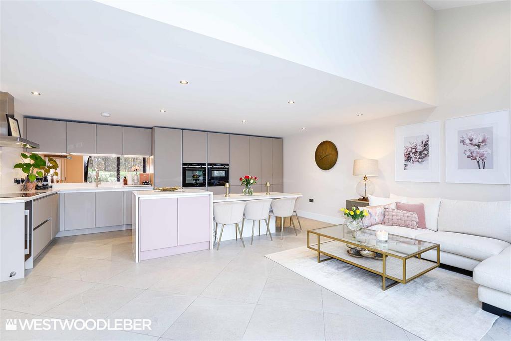 Internal 12.jpg