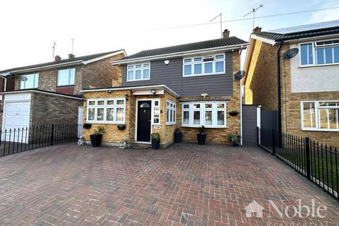 4 bedroom detached house for sale - Plovers Mead, Wyatts Green