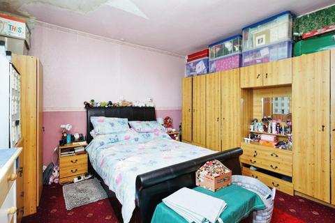 3 Cross Flatts Drive, Leeds, LS11 7HY