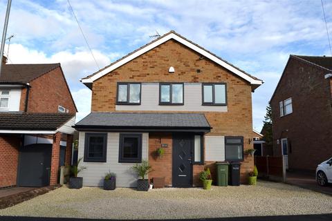 3 bedroom detached house for sale, St. Ives Road, Wigston, Leicestershire.