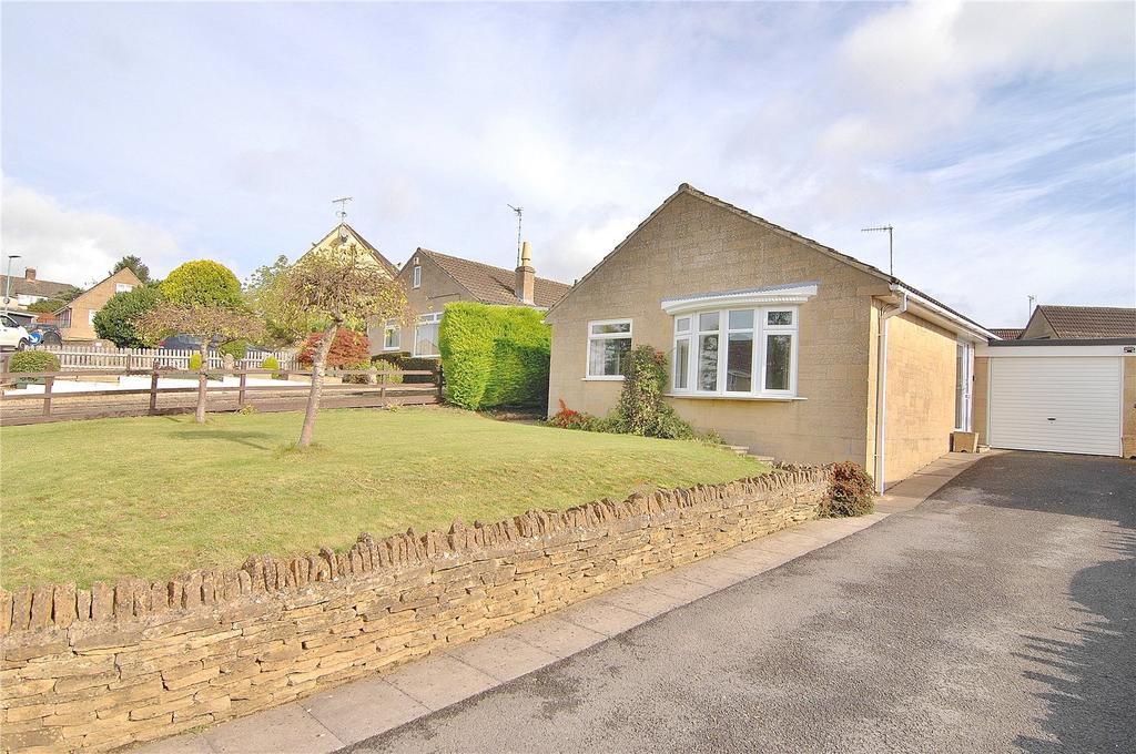 Shepherds Croft, Stroud, Gloucestershire, GL5 3 bed bungalow £1,500