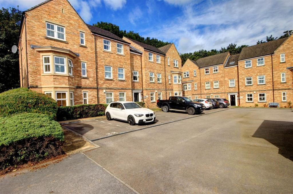 Ayr Avenue, Colburn, Catterick Garrison 2 bed apartment for sale £115,000