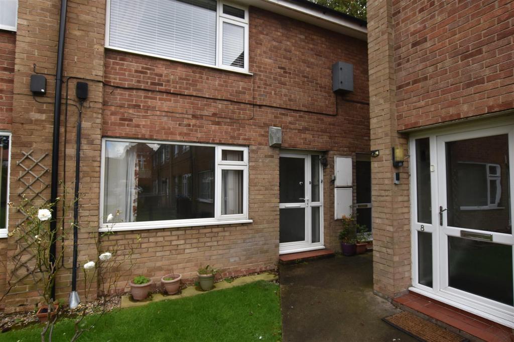 Beechwood Court, Holderness Road, Hull 1 bed flat for sale £55,000