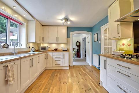 4 bedroom detached house for sale, Rogersmead, Tenterden