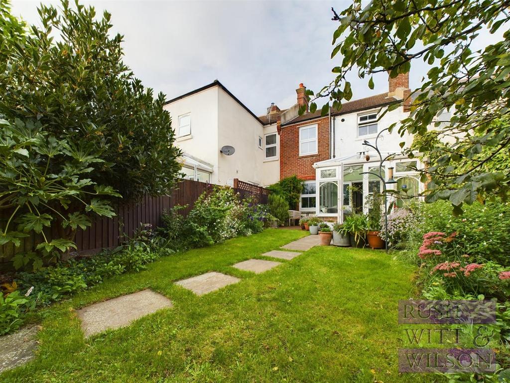 Burry Road, St. LeonardsOnSea 3 bed terraced house for sale £350,000
