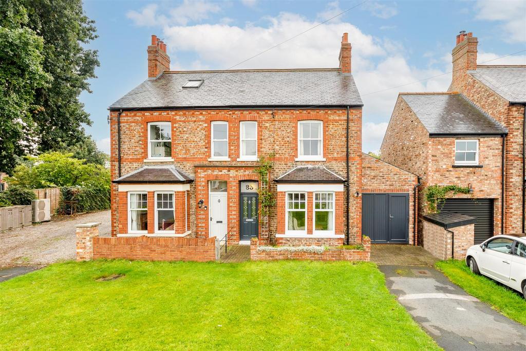 Station Road, Upper Poppleton, York, YO26 6PZ 3 bed semi-detached house ...