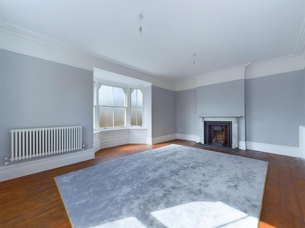 Victoria Park Road, Malvern 5 bed detached house for sale £825,000