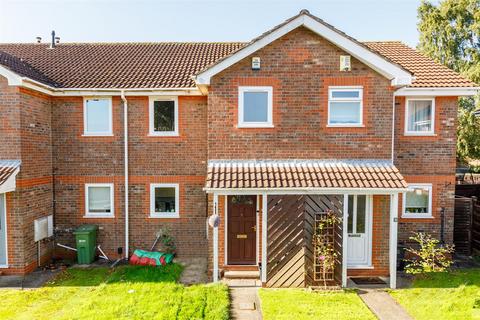 3 bedroom terraced house for sale - Chase Side Court, York, YO24 2NN