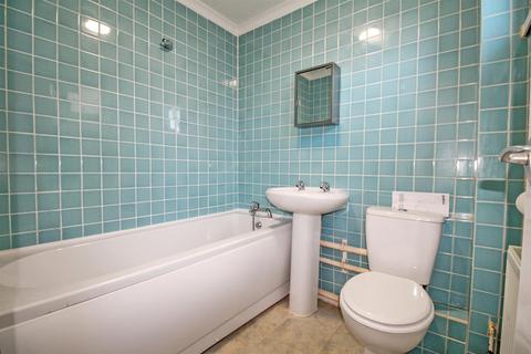 12 Bulphan Close, Wickford, SS12 9HS
