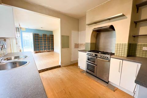 2 bedroom flat for sale, Harrowdene Road, Knowle, Bristol, BS4 2JL