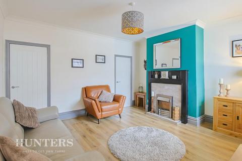 56 Lyndhurst Road, Oldham, OL8 4JG